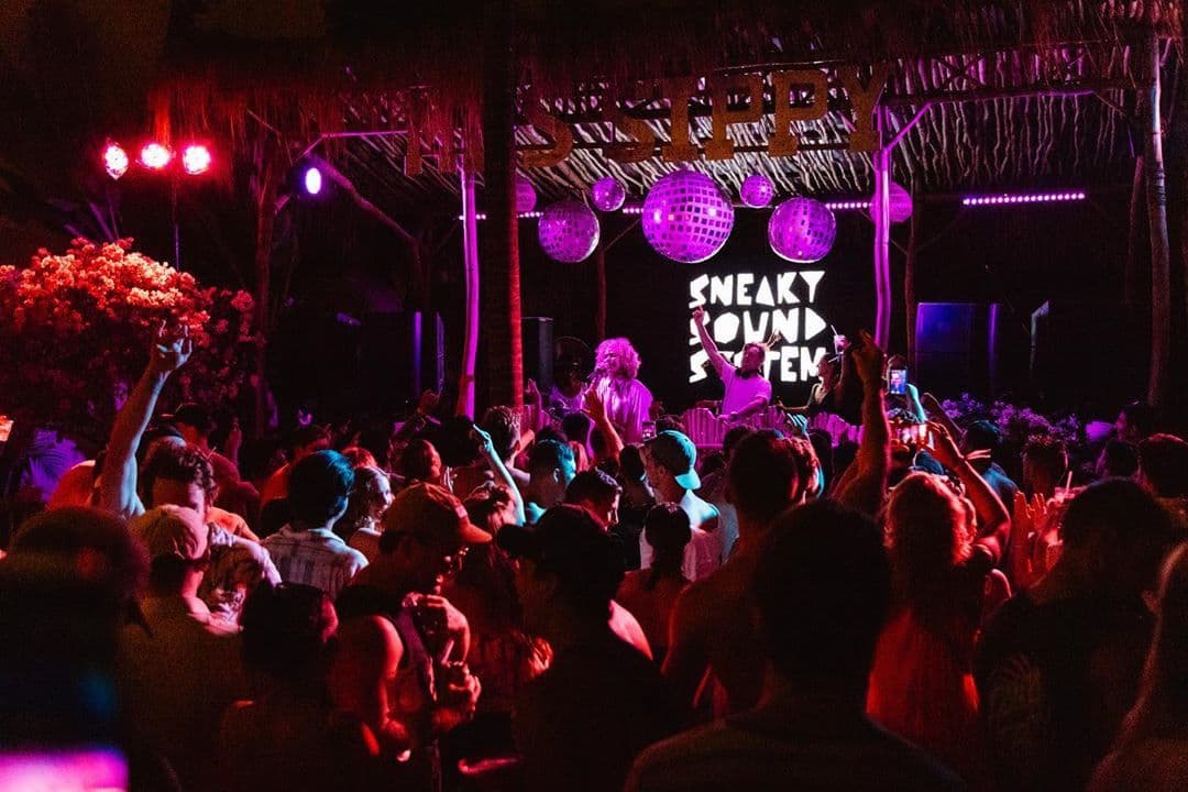 Mrs Sippy DJ Party
