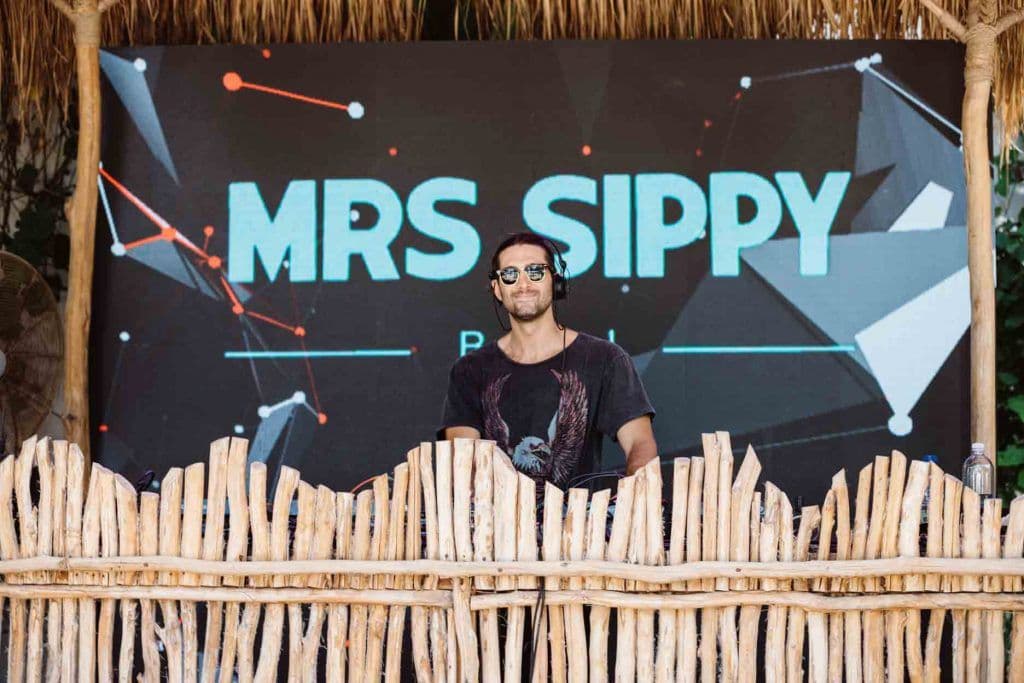 dj discrow mrs sippy
