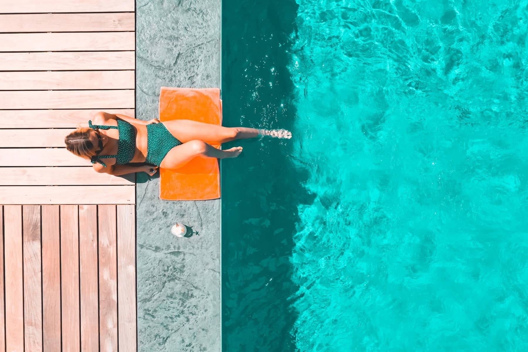 header-holiday.jpeg