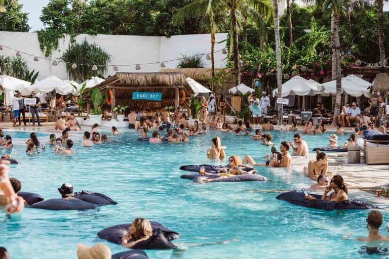 mrs sippy pool club